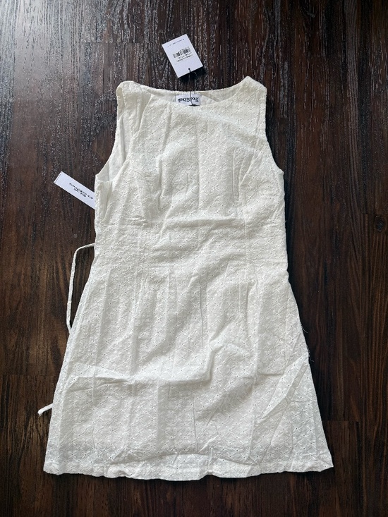 Princess Polly Dresses & Skirts - Princess Polly White Midi Dress | Size 8 | Adjustable | Never Worn |
